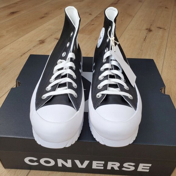 CONVERSE Chuck Taylor All Star Lugged 2.0 Premium Leather Sneakers Mens 8.5 - Picture 3 of 16